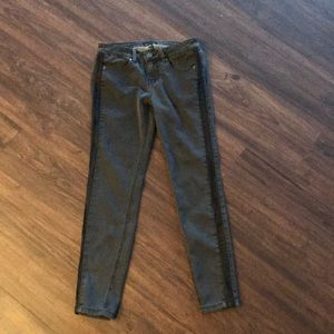 Black skinny jeans
